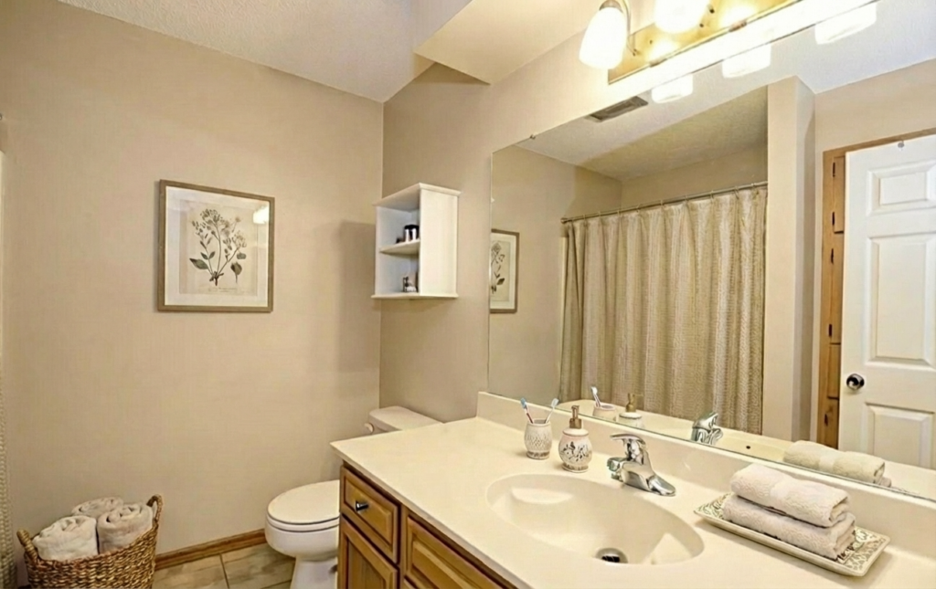 pinewood mmaster bath